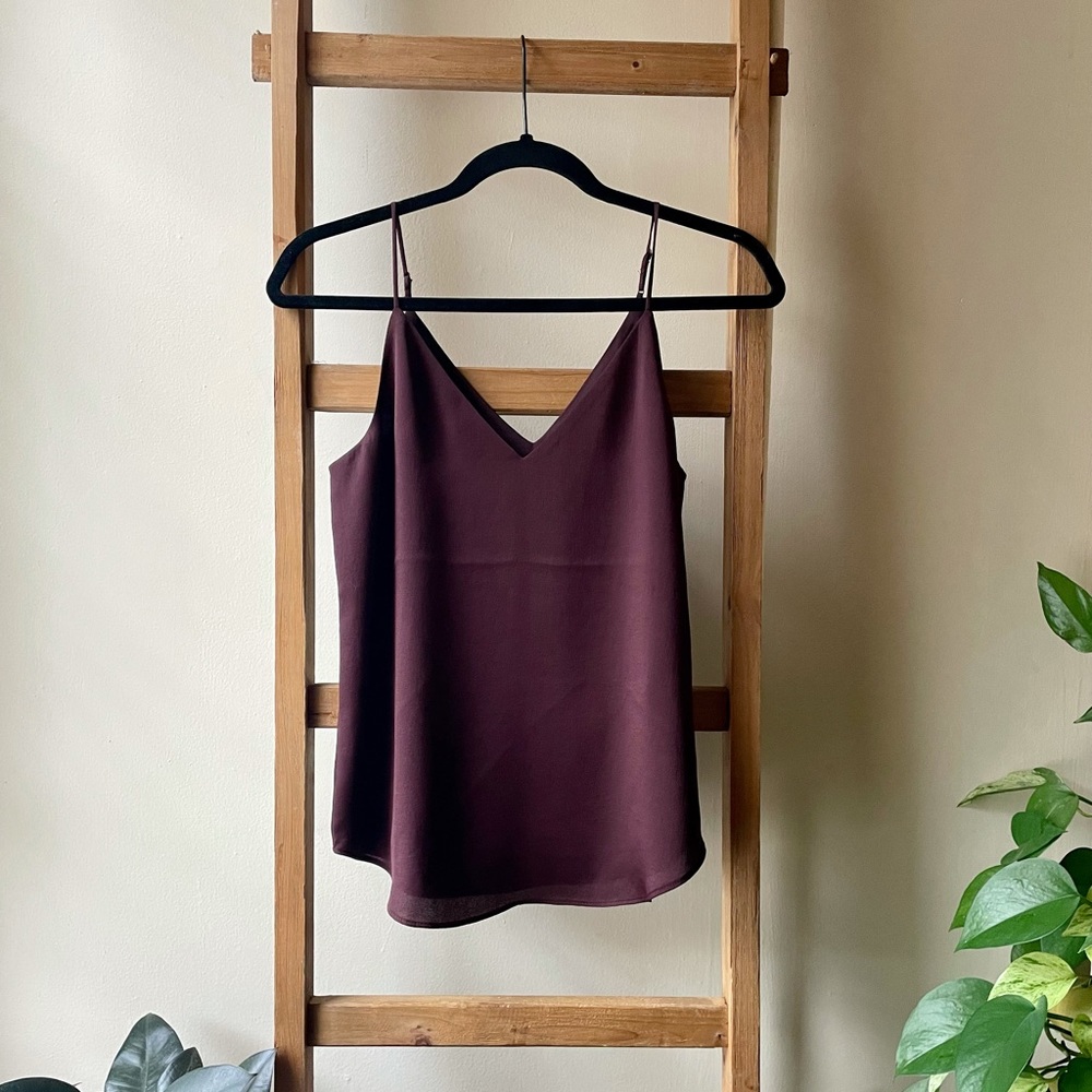 Express Downtown Cami - Picture 3 of 7